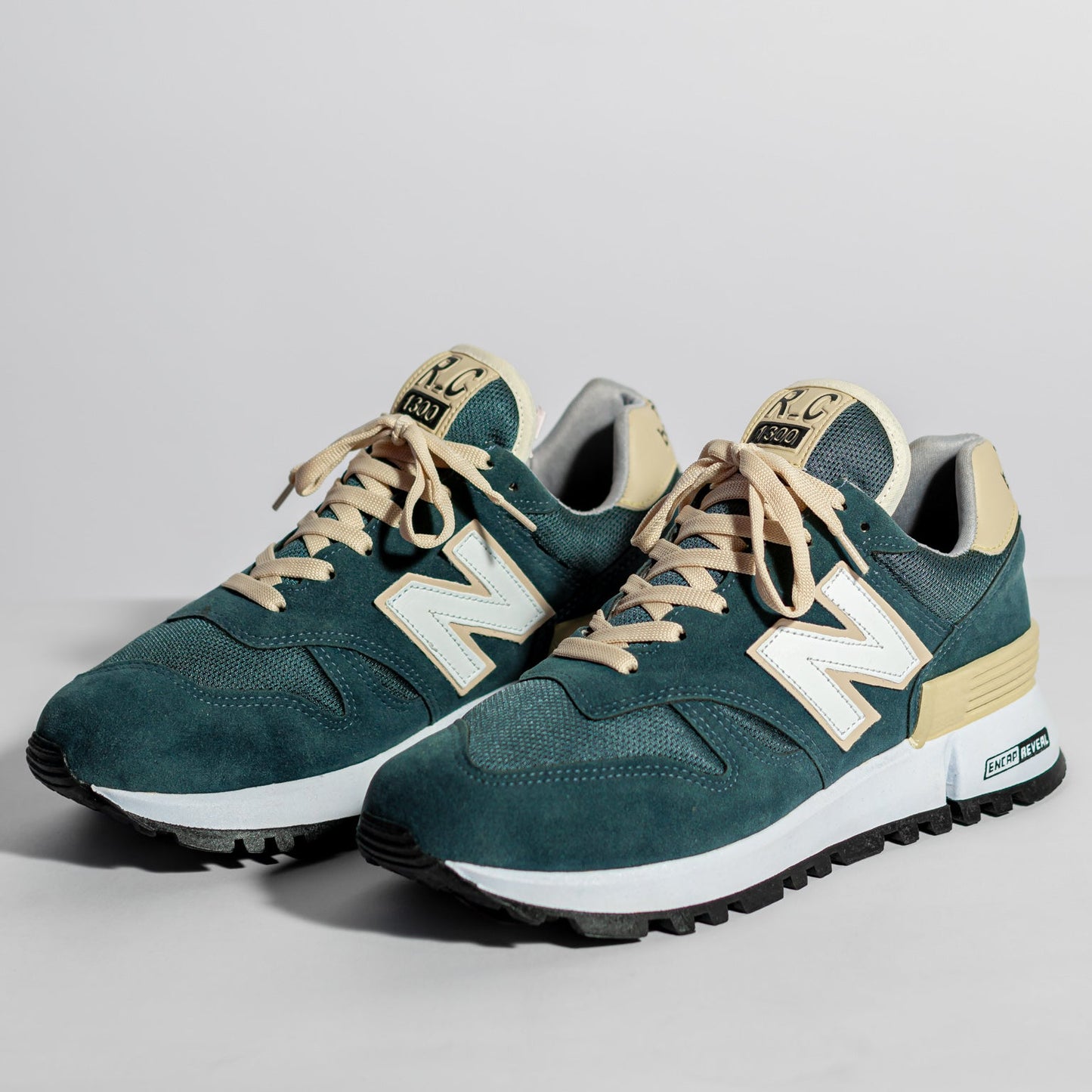 Tenis NB Unisex Azul Menta